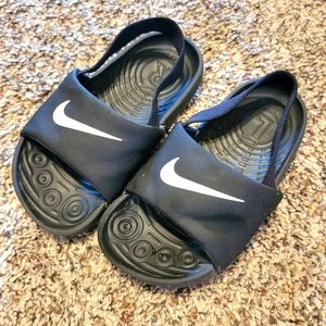 Nike Kawa Slides 7c